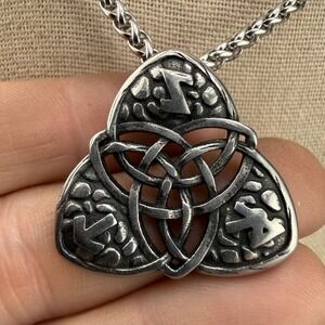Estate‎ Celtic Nordic Viking Necklace Silver Tone Triquetra Knot 24in